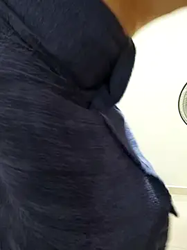 Snapshot of VIncent_mimi chatting on 03-04-26, 04:02 VIncent mimi online show from 03-04-26, 04:02