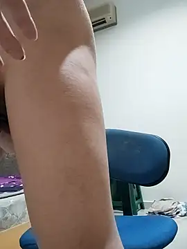 Snapshot of VIncent_mimi chatting on 03-10-26, 04:34 VIncent mimi online show from 03-10-26, 04:34