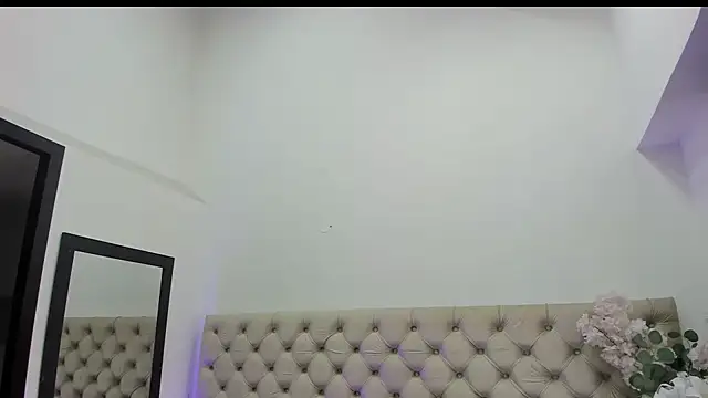 Snapshot of AnyaSosa_ chatting on 10-16-25, 01:45 AnyaSosa  online show from 10-16-25, 01:45