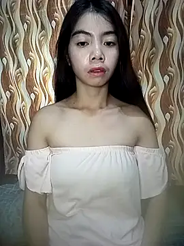 Snapshot of Yeny1234 chatting on 10-19-25, 12:28 Yeny1234 online show from 10-19-25, 12:28