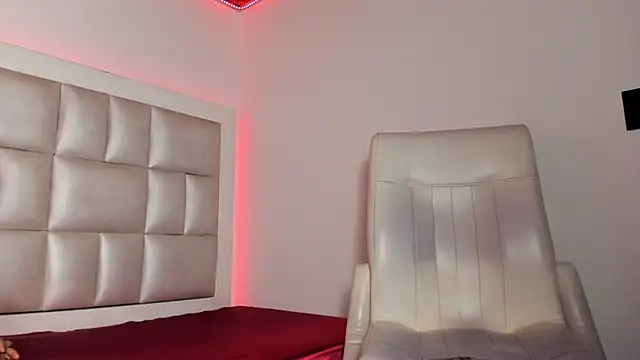 peyton  wat online show from 11-28-25, 11:57