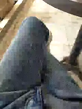 Snapshot of Mizo200 chatting on 10-11-25, 10:36 Mizo200 online show from 10-11-25, 10:36