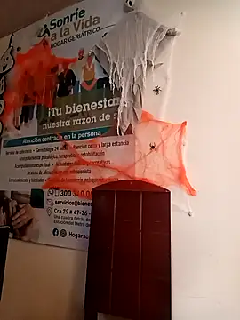 ANDREA-10  online show from 10-30-25, 02:18