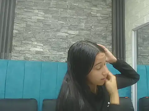 Snapshot of Lil_Rose2006 chatting on 10-20-25, 12:49 Lil Rose2006 online show from 10-20-25, 12:49