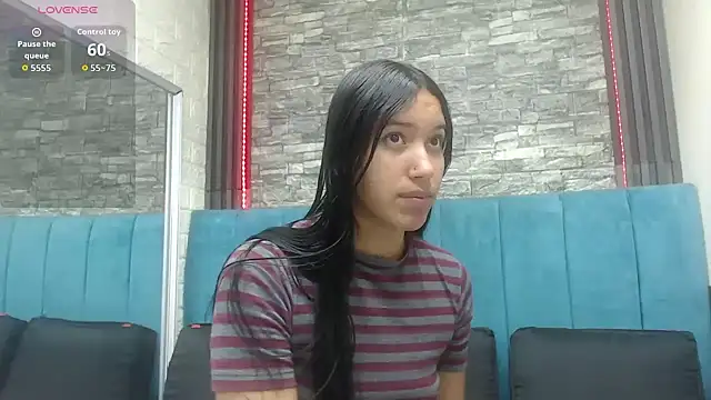 Snapshot of Lil_Rose2006 chatting on 11-22-25, 12:26 Lil Rose2006 online show from 11-22-25, 12:26