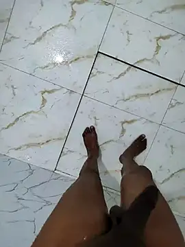 Snapshot of DICKLANKA chatting on 02-27-26, 05:46 DICKLANKA online show from 02-27-26, 05:46