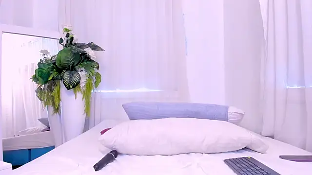 LolaJenkinss online show from 09-26-25, 01:15