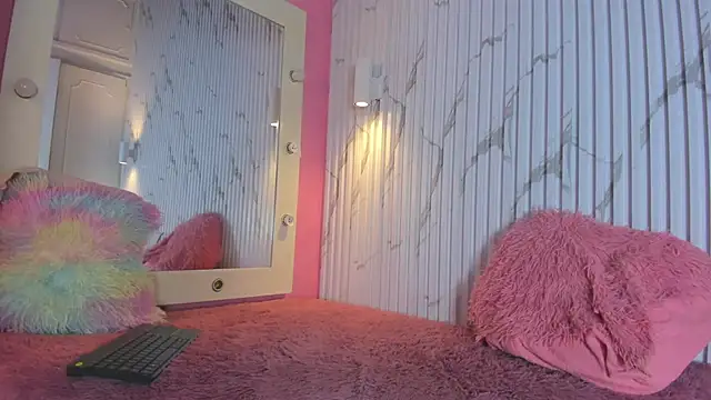 Missdionne curly online show from 11-26-25, 11:11