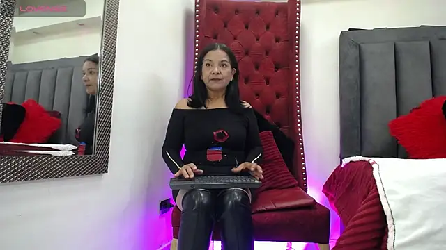 Snapshot of EvaGoddess_ chatting on 01-31-26, 07:56 EvaGoddess online show from 01-31-26, 07:56