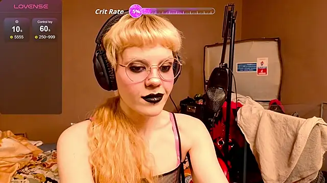 Snapshot of tacodeluxxxe chatting on 12-02-25, 05:41 tacodeluxxxe online show from 12-02-25, 05:41