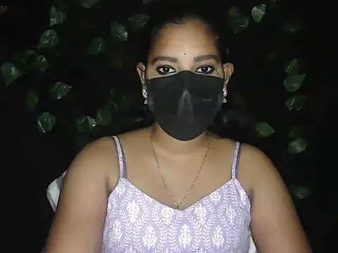 Snapshot of Anusree-Sexy chatting on 02-11-26, 04:45 Anusree-Sexy online show from 02-11-26, 04:45