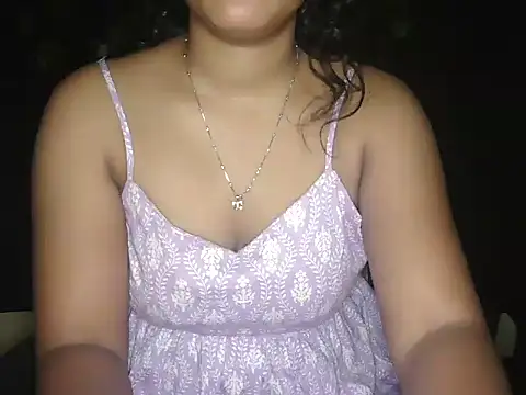 Snapshot of Anusree-Sexy chatting on 02-14-26, 10:17 Anusree-Sexy online show from 02-14-26, 10:17