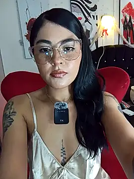 Snapshot of ValeNiitaLuv chatting on 01-10-26, 08:21 ValeNiitaLuv online show from 01-10-26, 08:21