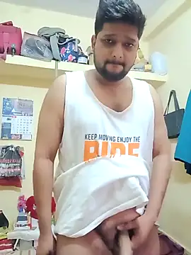 chunkyguy98 online show from 09-23-25, 03:53