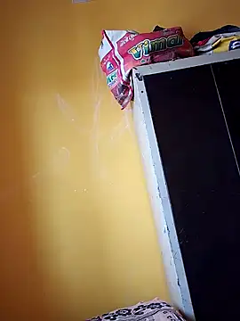 Snapshot of Sumitx007 chatting on 10-22-25, 05:19 Sumitx007 online show from 10-22-25, 05:19