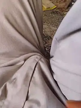 Snapshot of Sumitx007 chatting on 11-09-25, 09:18 Sumitx007 online show from 11-09-25, 09:18