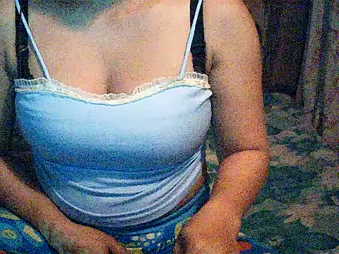 Snapshot of Hot_aya0516 chatting on 10-03-25, 12:46 Hot aya0516 online show from 10-03-25, 12:46