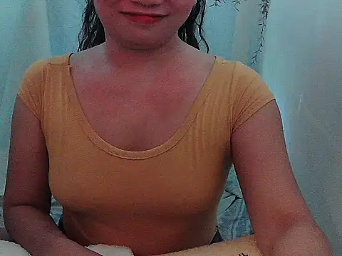 Snapshot of Hot_aya0516 chatting on 12-16-25, 03:44 Hot aya0516 online show from 12-16-25, 03:44