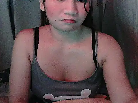 Snapshot of Hot_aya0516 chatting on 12-18-25, 01:06 Hot aya0516 online show from 12-18-25, 01:06