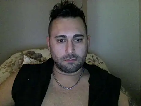 izlebeni  online show from 11-20-25, 08:08