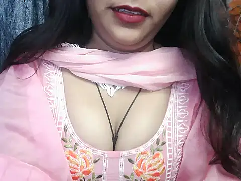 Sweey Bebo online show from 10-26-25, 04:35
