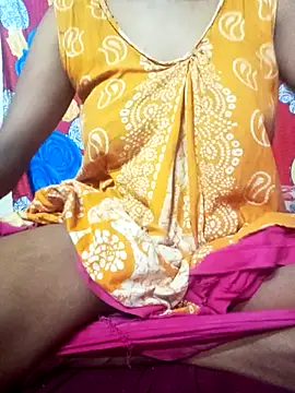 Snapshot of desibhabhi22222 chatting on 10-01-25, 04:51 desibhabhi22222 online show from 10-01-25, 04:51