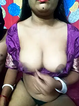 Snapshot of desibhabhi22222 chatting on 10-10-25, 12:48 desibhabhi22222 online show from 10-10-25, 12:48