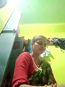Snapshot of Payalji_p chatting on 09-27-25, 03:28 Payalji p online show from 09-27-25, 03:28