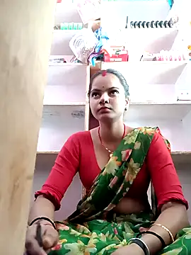 Snapshot of Payalji_p chatting on 10-01-25, 07:14 Payalji p online show from 10-01-25, 07:14