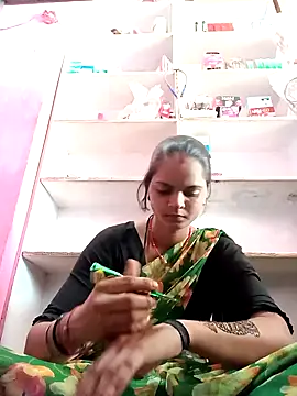 Snapshot of Payalji_p chatting on 10-10-25, 05:50 Payalji p online show from 10-10-25, 05:50