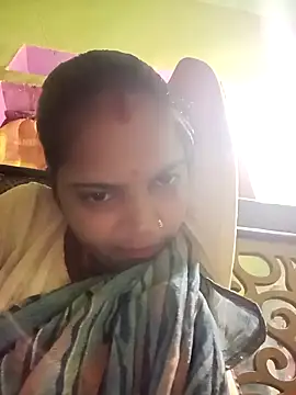 Snapshot of Payalji_p chatting on 10-11-25, 03:10 Payalji p online show from 10-11-25, 03:10