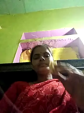 Snapshot of Payalji_p chatting on 10-12-25, 03:33 Payalji p online show from 10-12-25, 03:33