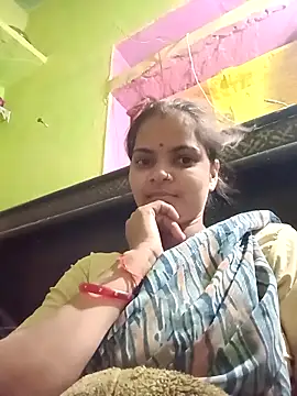 Snapshot of Payalji_p chatting on 10-13-25, 04:07 Payalji p online show from 10-13-25, 04:07