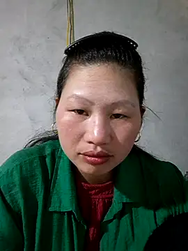 Snapshot of diamond-- chatting on 09-26-25, 12:25 diamond-- online show from 09-26-25, 12:25