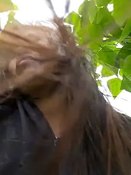 Snapshot of diamond-- chatting on 10-04-25, 04:21 diamond-- online show from 10-04-25, 04:21