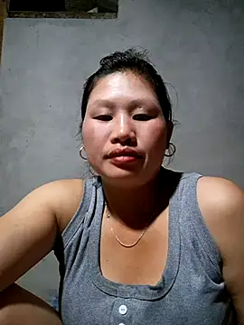 Snapshot of diamond-- chatting on 10-15-25, 01:00 diamond-- online show from 10-15-25, 01:00