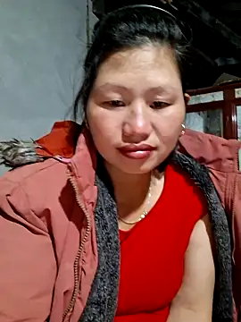 Snapshot of diamond-- chatting on 11-03-25, 02:18 diamond-- online show from 11-03-25, 02:18