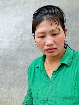 Snapshot of diamond-- chatting on 11-09-25, 01:26 diamond-- online show from 11-09-25, 01:26