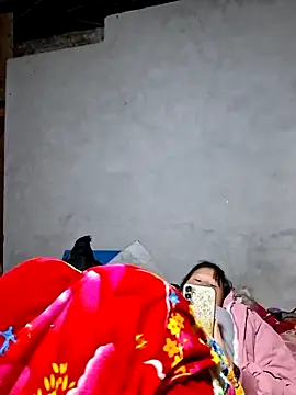 Snapshot of diamond-- chatting on 11-22-25, 01:10 diamond-- online show from 11-22-25, 01:10