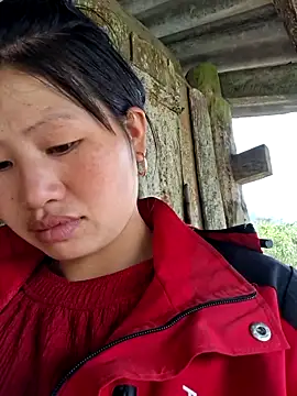 Snapshot of diamond-- chatting on 12-02-25, 01:22 diamond-- online show from 12-02-25, 01:22