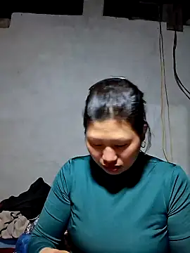 Snapshot of diamond-- chatting on 01-19-26, 12:42 diamond-- online show from 01-19-26, 12:42