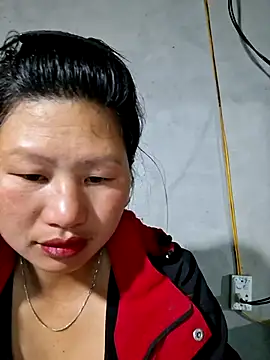 Snapshot of diamond-- chatting on 03-09-26, 12:36 diamond-- online show from 03-09-26, 12:36