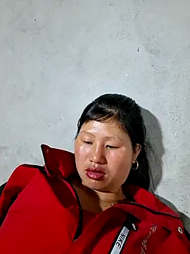 Snapshot of diamond-- chatting on 03-13-26, 12:56 diamond-- online show from 03-13-26, 12:56