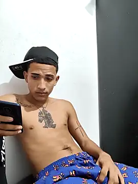 Snapshot of DEIV2_ chatting on 03-08-26, 08:07 DEIV2 online show from 03-08-26, 08:07