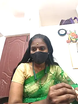 Snapshot of Tamil_Yalini12 chatting on 05-05-26, 06:10 Tamil Yalini12 online show from 05-05-26, 06:10