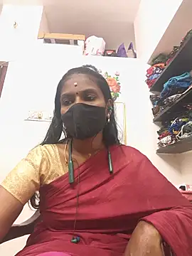 Snapshot of Tamil_Yalini12 chatting on 05-17-26, 04:21 Tamil Yalini12 online show from 05-17-26, 04:21