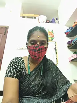 Snapshot of Tamil_Yalini12 chatting on 06-03-26, 04:23 Tamil Yalini12 online show from 06-03-26, 04:23
