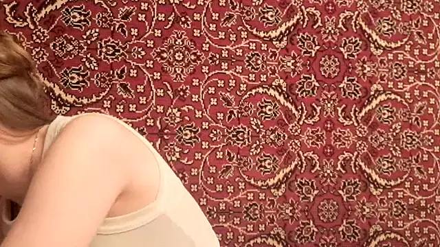 Snapshot of ivetabloom chatting on 09-27-25, 05:18 ivetabloom online show from 09-27-25, 05:18