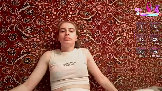 Snapshot of ivetabloom chatting on 10-16-25, 04:52 ivetabloom online show from 10-16-25, 04:52