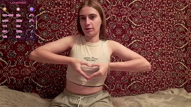 Snapshot of ivetabloom chatting on 11-11-25, 08:09 ivetabloom online show from 11-11-25, 08:09